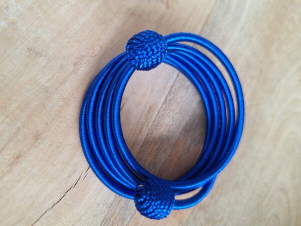 bracelet tissé bleu