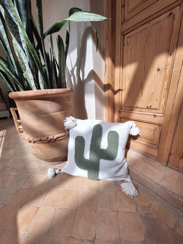 Housses de coussin Pompons Marocains en Coton Cactus – Image 4