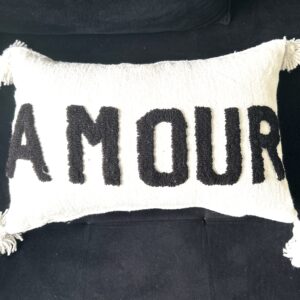 Housses de coussin "Amour" Pompons Marocains en Coton
