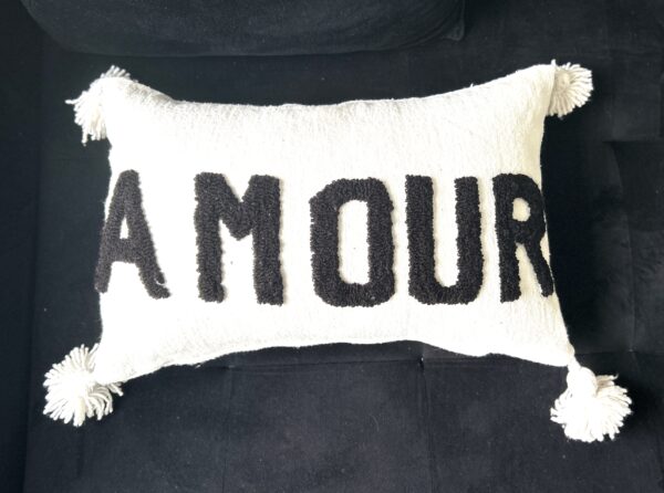 Housses de coussin "Amour" Pompons Marocains en Coton